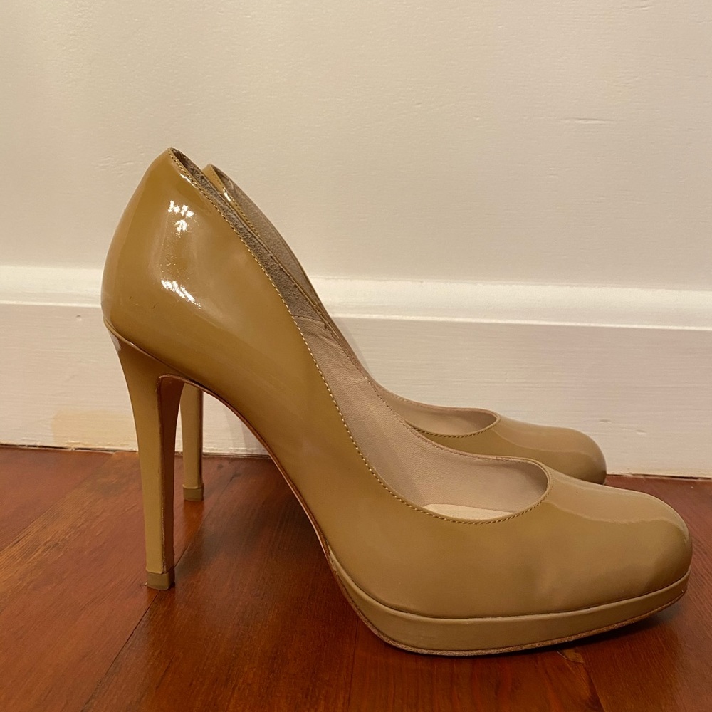 L.K. Bennett ‘Sledge’ Pump in Taupe